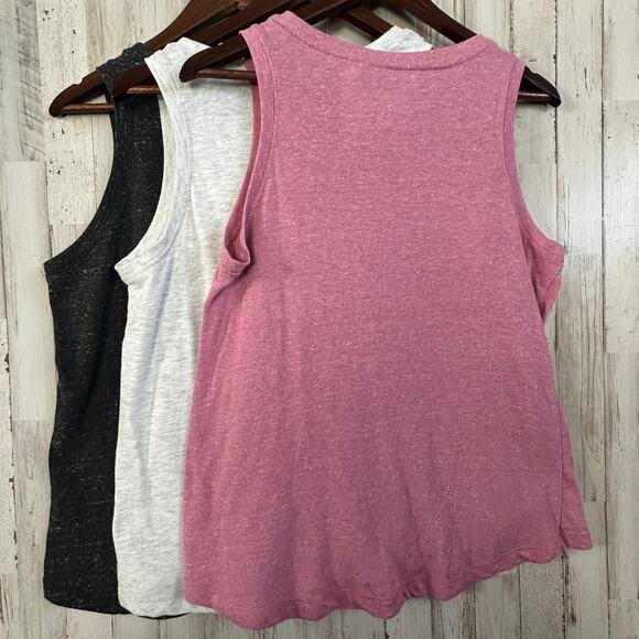 Danskin Hi Low Tank Top Shirt 3 Set Black Pink Gray Hike Workout Athleisure EUC - Picture 2 of 9